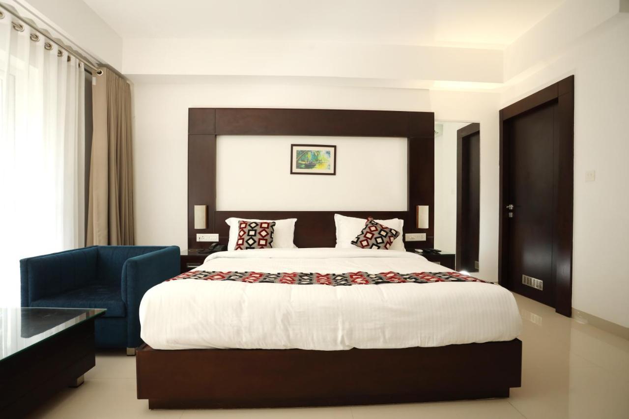 Loveland Residency Kochi Luaran gambar